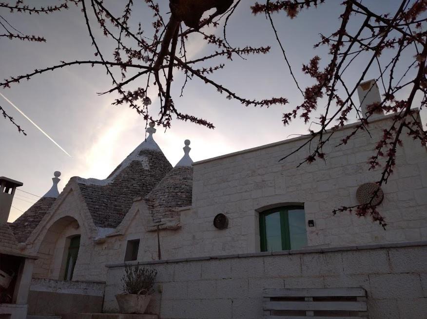 Trullo Le Tre Sorelle Чистерніно Екстер'єр фото