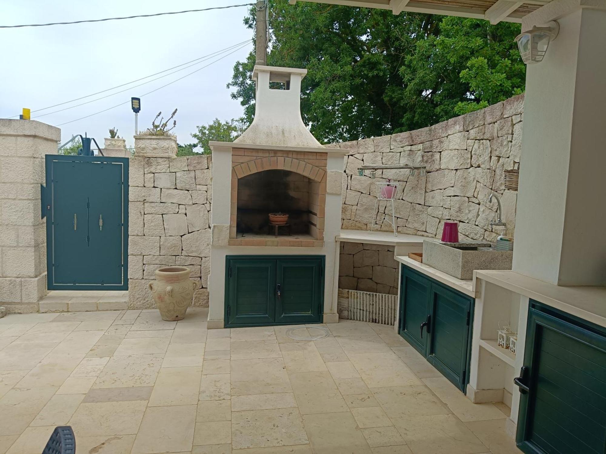 Trullo Le Tre Sorelle Чистерніно Екстер'єр фото